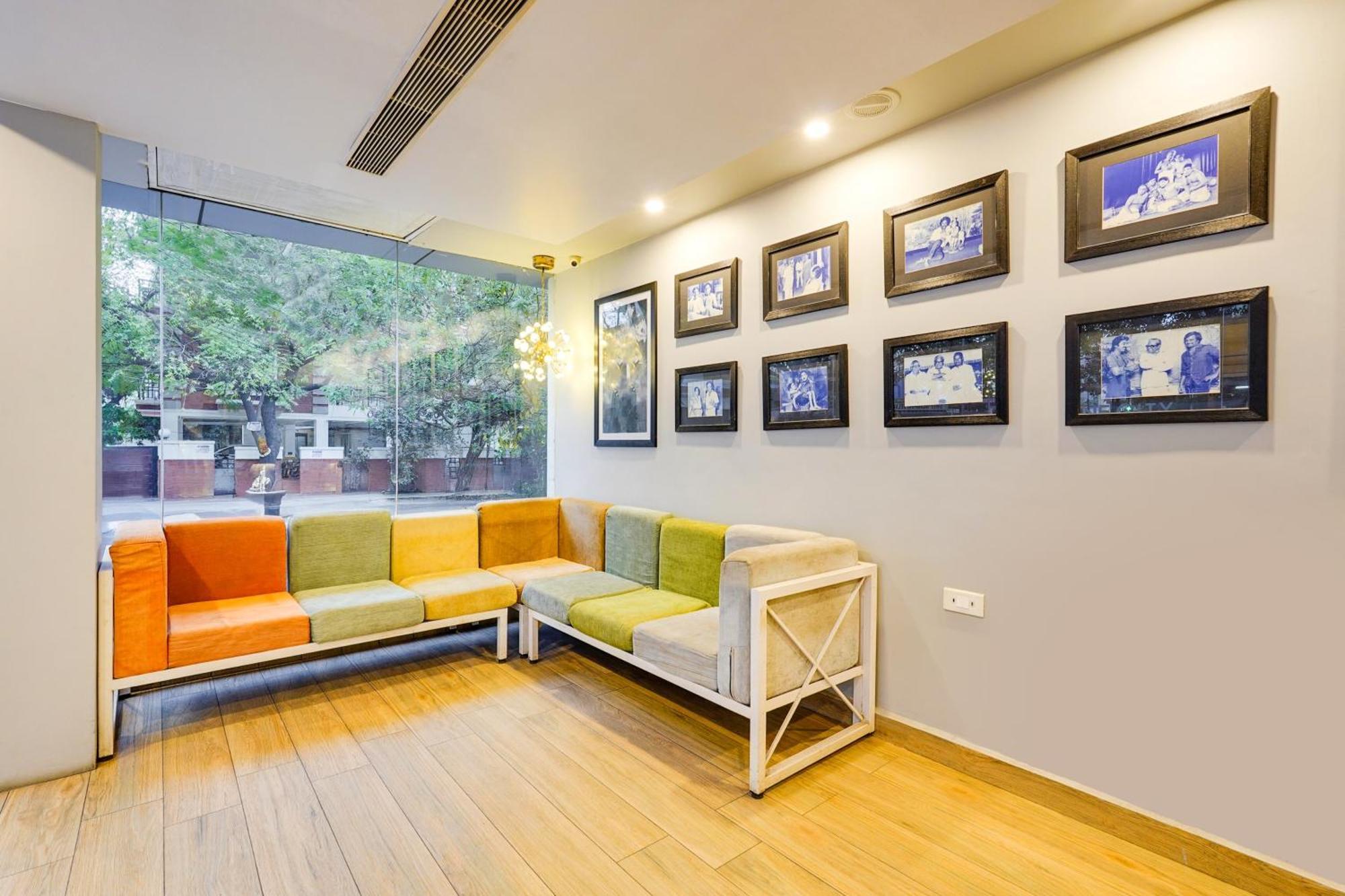 Super Townhouse Oak Kodambakkam Formerly Cine City Ченнаи Экстерьер фото
